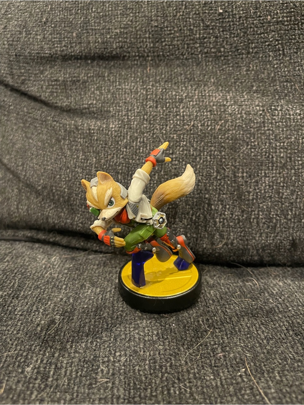 Nintendo Fox McCloud Amiibo Figure - Tan, White, Green, Yellow